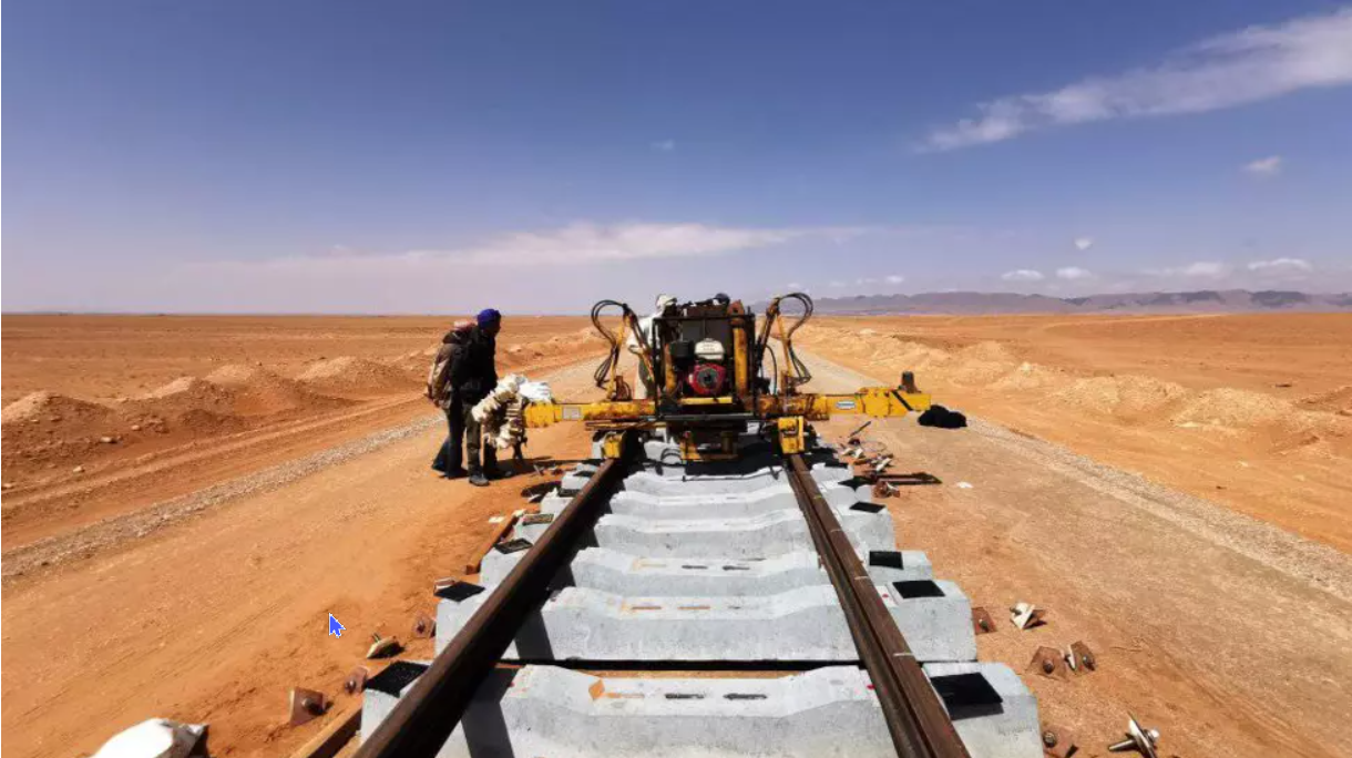 中企承建阿尔及利亚西部铁路矿业线